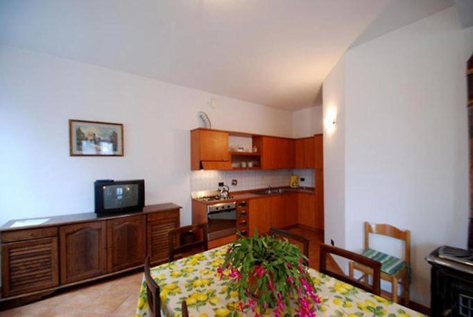 Apartamento Il Boschetto Le Grazie  Exterior foto
